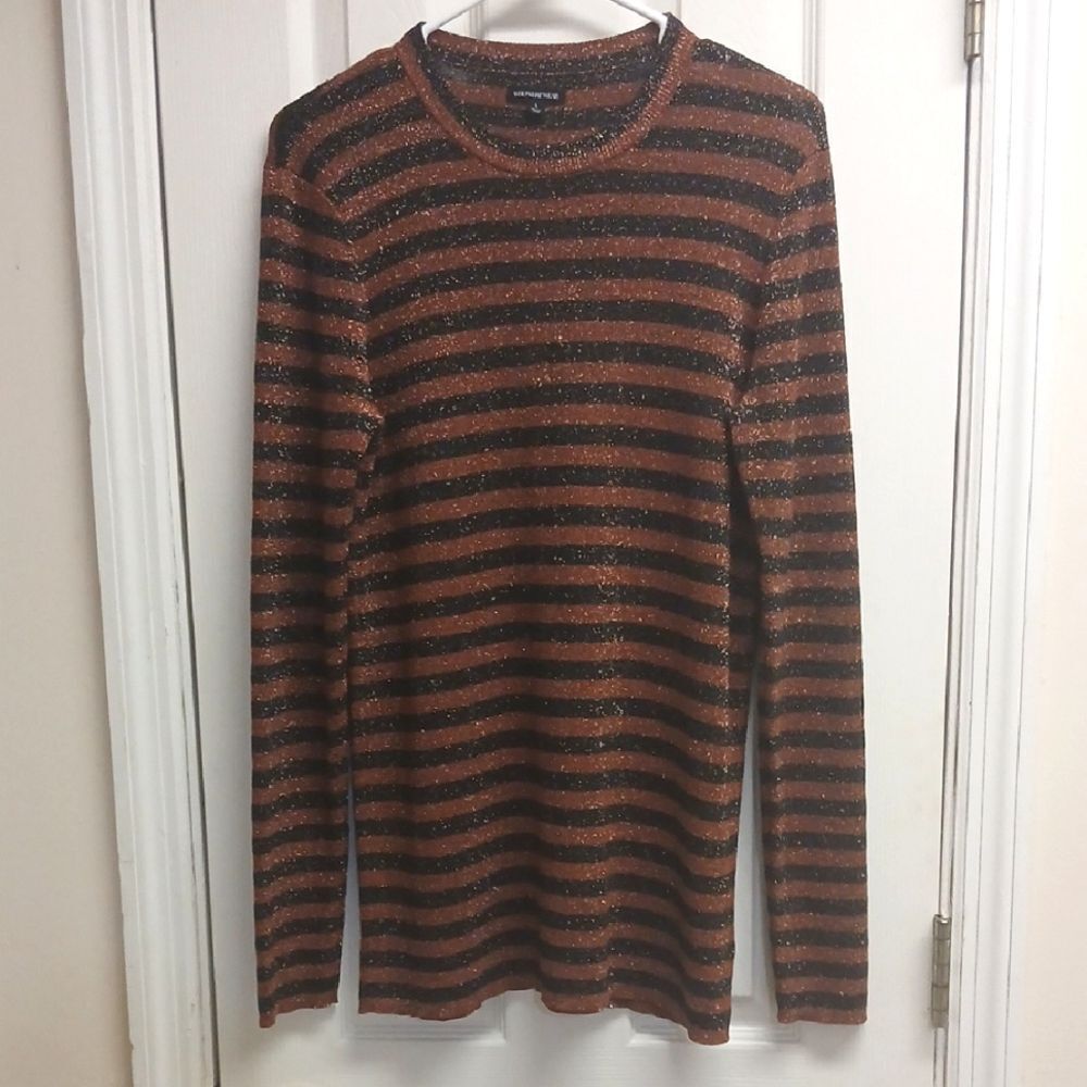 WHOWHATWEAR Striped Long Sleeve Sweater Top W/Gold Sparkle Embellishment. Large